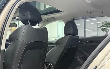 Skoda Octavia IV, 2022 год, 2 100 000 рублей, 18 фотография