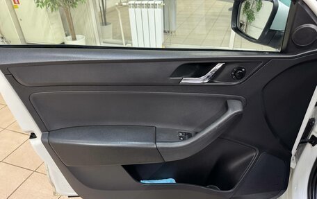 Skoda Rapid I, 2016 год, 799 000 рублей, 14 фотография