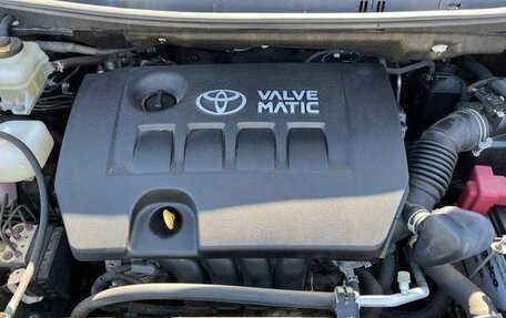 Toyota ISis I, 2012 год, 989 000 рублей, 10 фотография