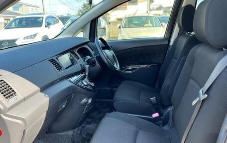 Toyota ISis I, 2012 год, 989 000 рублей, 13 фотография