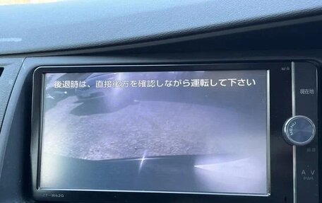 Toyota ISis I, 2012 год, 989 000 рублей, 18 фотография