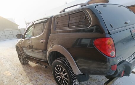 Mitsubishi L200 IV рестайлинг, 2012 год, 1 495 000 рублей, 4 фотография