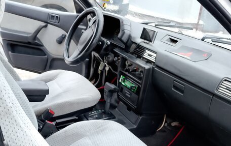 Mitsubishi Lancer VII, 1989 год, 190 000 рублей, 5 фотография