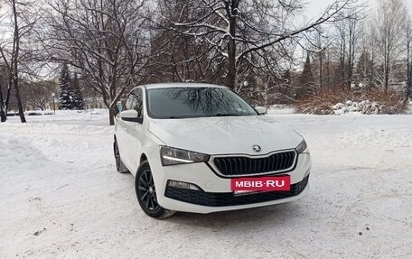 Skoda Rapid II, 2021 год, 1 490 000 рублей, 4 фотография