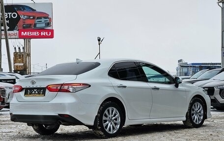 Toyota Camry, 2019 год, 2 890 000 рублей, 4 фотография