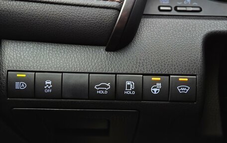 Toyota Camry, 2019 год, 2 890 000 рублей, 20 фотография