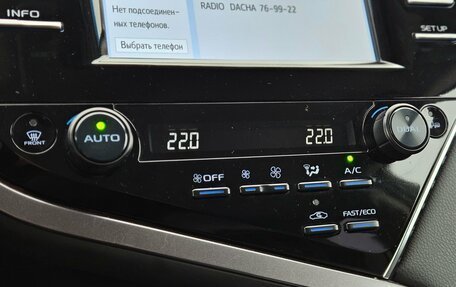 Toyota Camry, 2019 год, 2 890 000 рублей, 15 фотография