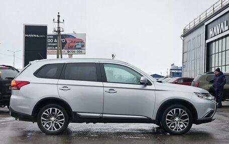 Mitsubishi Outlander III рестайлинг 3, 2015 год, 1 490 000 рублей, 4 фотография
