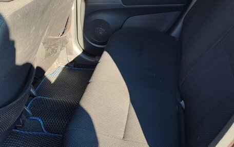 Toyota bB II рестайлинг, 2006 год, 850 000 рублей, 8 фотография