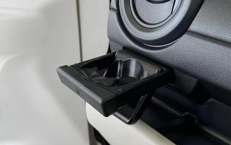 Toyota Passo III, 2022 год, 832 000 рублей, 28 фотография