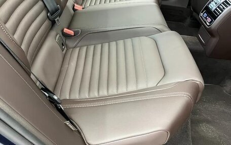 Volkswagen Passat B8 рестайлинг, 2015 год, 1 220 000 рублей, 17 фотография