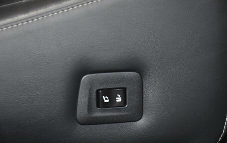 Lexus RX IV рестайлинг, 2018 год, 4 999 000 рублей, 30 фотография