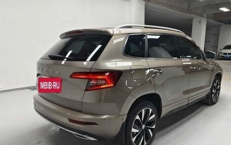 Skoda Karoq I, 2022 год, 1 730 000 рублей, 4 фотография
