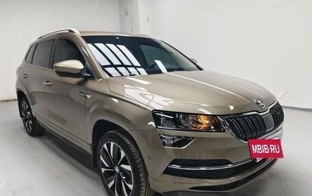 Skoda Karoq I, 2022 год, 1 730 000 рублей, 3 фотография