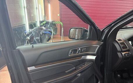 Ford Explorer VI, 2018 год, 3 300 000 рублей, 10 фотография