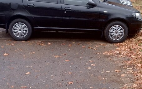 Fiat Albea I рестайлинг, 2011 год, 260 000 рублей, 2 фотография