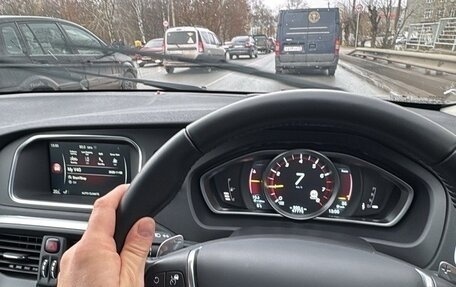 Volvo V40 II рестайлинг, 2015 год, 1 250 000 рублей, 3 фотография