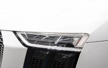 Audi R8, 2016 год, 12 880 000 рублей, 17 фотография