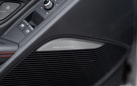 Audi R8, 2016 год, 12 880 000 рублей, 24 фотография