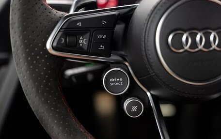 Audi R8, 2016 год, 12 880 000 рублей, 34 фотография