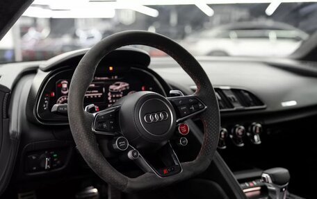 Audi R8, 2016 год, 12 880 000 рублей, 35 фотография