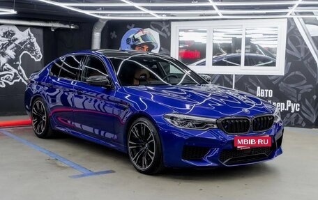 BMW M5, 2018 год, 5 680 000 рублей, 3 фотография