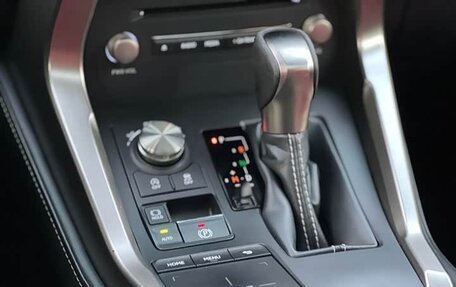 Lexus NX I, 2019 год, 3 100 000 рублей, 13 фотография