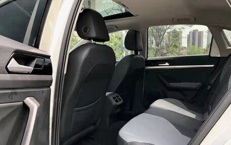 Volkswagen Lavida, 2023 год, 1 548 000 рублей, 8 фотография