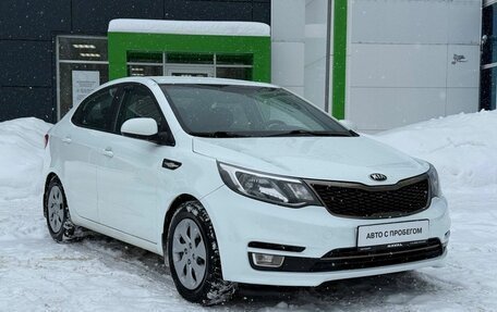 KIA Rio III рестайлинг, 2015 год, 969 000 рублей, 3 фотография