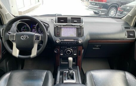 Toyota Land Cruiser Prado 150 рестайлинг 2, 2014 год, 3 399 000 рублей, 9 фотография