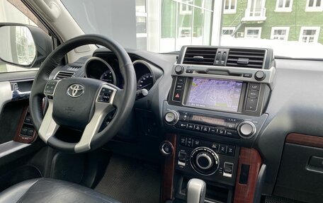 Toyota Land Cruiser Prado 150 рестайлинг 2, 2014 год, 3 399 000 рублей, 12 фотография