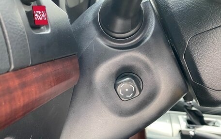 Toyota Land Cruiser Prado 150 рестайлинг 2, 2014 год, 3 399 000 рублей, 27 фотография