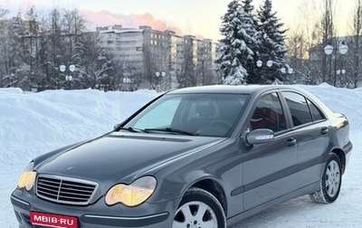 Mercedes-Benz C-Класс, 2004 год, 380 000 рублей, 1 фотография