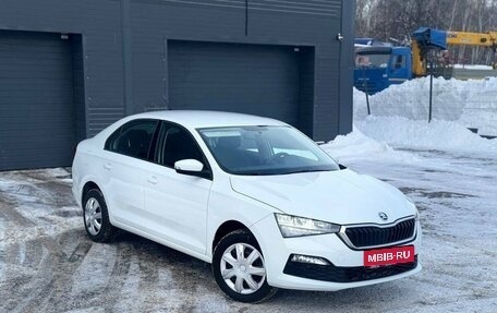Skoda Rapid II, 2021 год, 1 860 000 рублей, 1 фотография