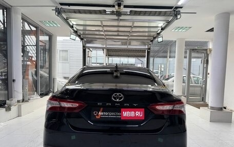 Toyota Camry, 2018 год, 2 780 000 рублей, 5 фотография