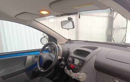 Peugeot 107 I рестайлинг, 2011 год, 365 000 рублей, 11 фотография