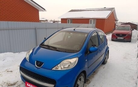 Peugeot 107 I рестайлинг, 2011 год, 365 000 рублей, 12 фотография