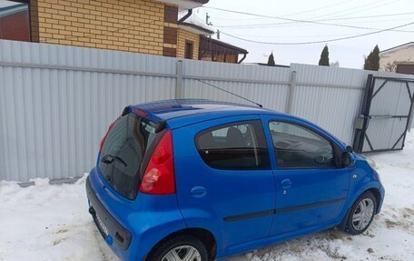 Peugeot 107 I рестайлинг, 2011 год, 365 000 рублей, 17 фотография
