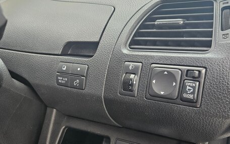 Nissan Serena IV, 2011 год, 1 260 000 рублей, 19 фотография