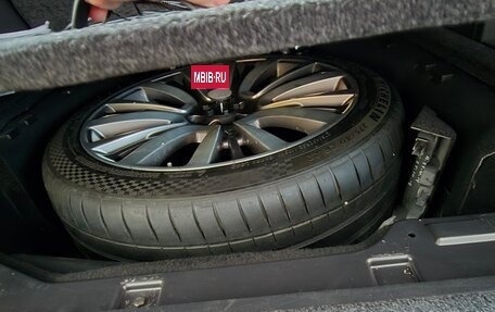 Land Rover Range Rover IV рестайлинг, 2019 год, 9 500 000 рублей, 7 фотография