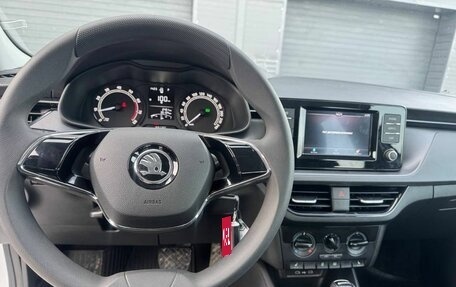 Skoda Rapid II, 2021 год, 1 860 000 рублей, 9 фотография