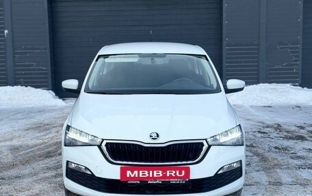 Skoda Rapid II, 2021 год, 1 860 000 рублей, 2 фотография