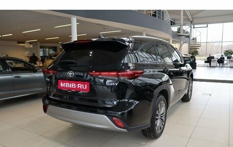 Toyota Highlander, 2025 год, 6 150 000 рублей, 5 фотография