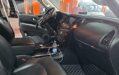 Infiniti QX56, 2013 год, 2 000 000 рублей, 10 фотография