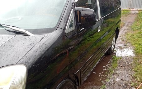 Hyundai Starex I рестайлинг, 2004 год, 850 000 рублей, 3 фотография