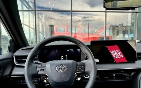Toyota Camry, 2025 год, 4 950 000 рублей, 7 фотография