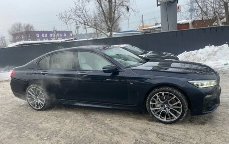 BMW 7 серия, 2016 год, 2 850 000 рублей, 5 фотография