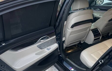 BMW 7 серия, 2016 год, 2 850 000 рублей, 8 фотография