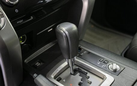 Toyota Land Cruiser 200, 2012 год, 3 798 000 рублей, 16 фотография