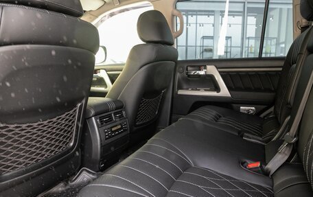 Toyota Land Cruiser 200, 2012 год, 3 798 000 рублей, 19 фотография